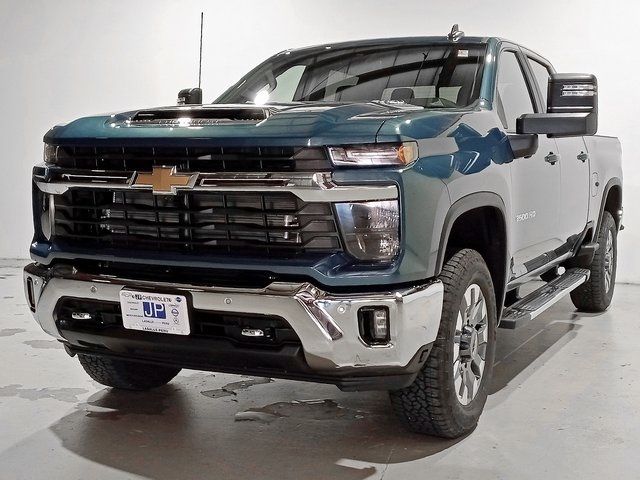 2025 Chevrolet Silverado 3500HD LT