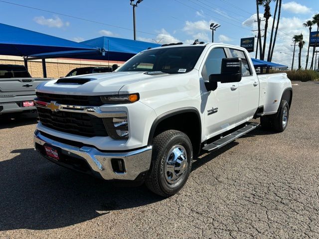 2025 Chevrolet Silverado 3500HD LT