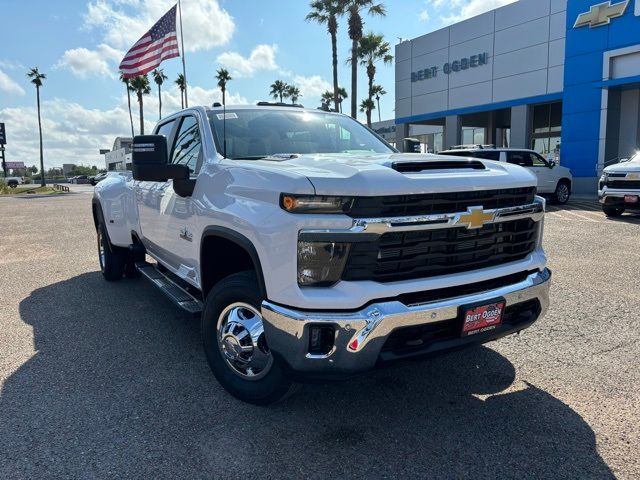 2025 Chevrolet Silverado 3500HD LT