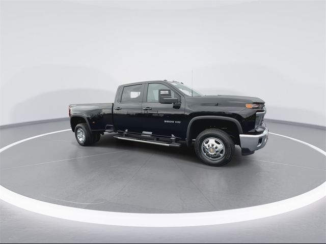 2025 Chevrolet Silverado 3500HD LT