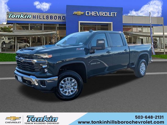 2025 Chevrolet Silverado 3500HD LT