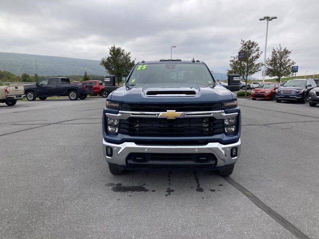 2025 Chevrolet Silverado 3500HD LT