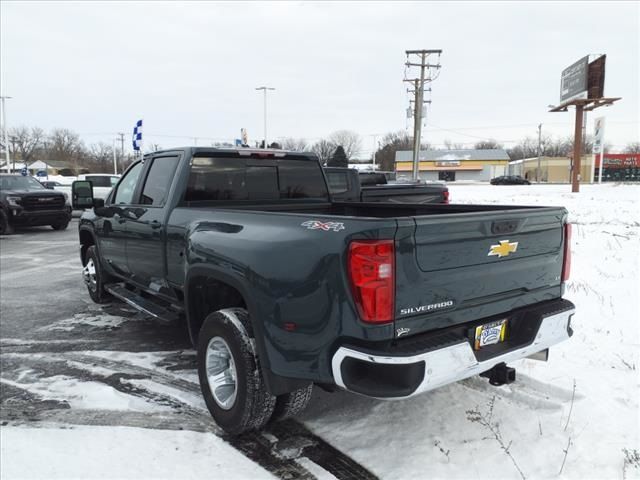 2025 Chevrolet Silverado 3500HD LT