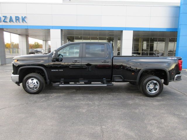 2025 Chevrolet Silverado 3500HD LT