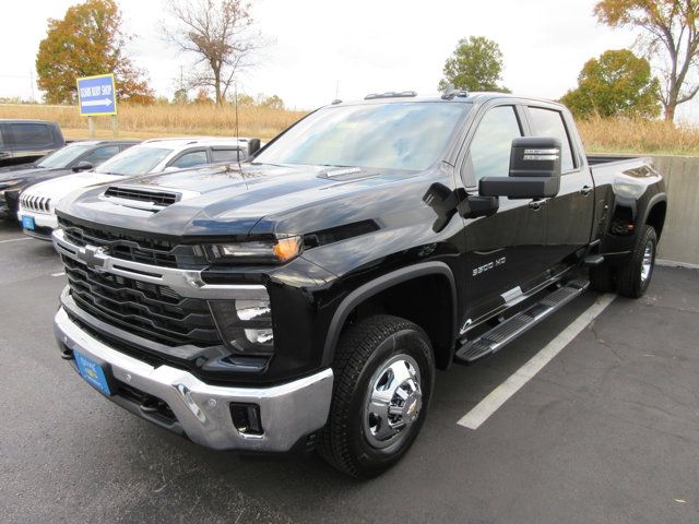 2025 Chevrolet Silverado 3500HD LT