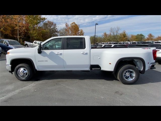 2025 Chevrolet Silverado 3500HD LT