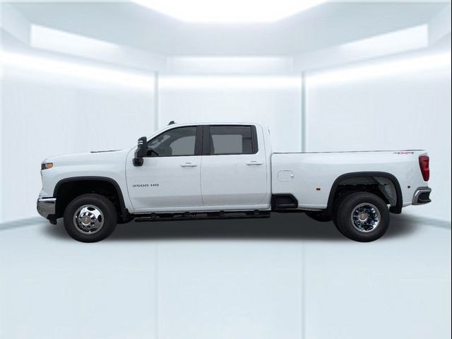 2025 Chevrolet Silverado 3500HD LT