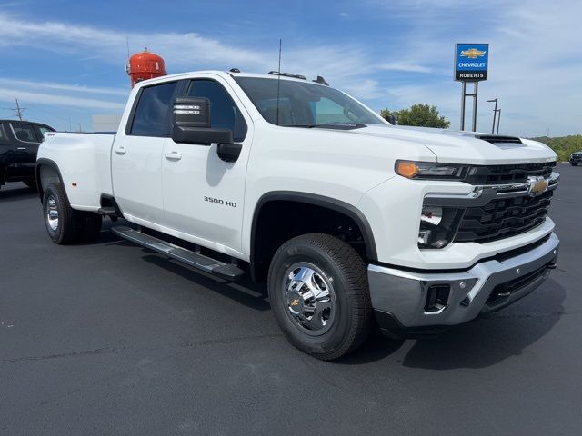 2025 Chevrolet Silverado 3500HD LT