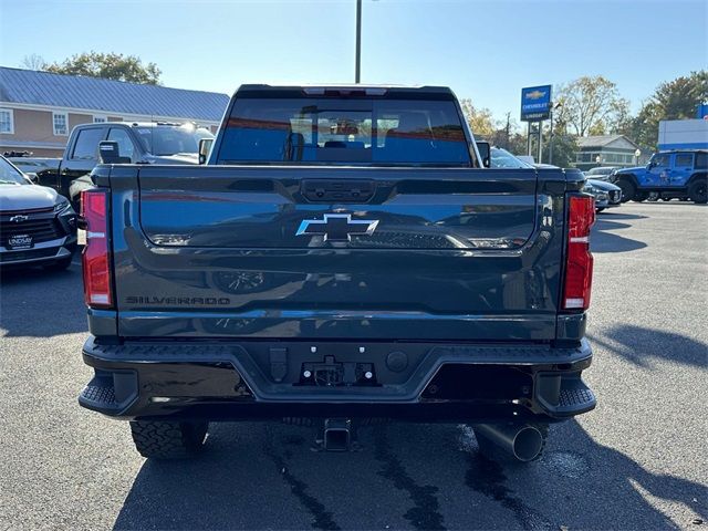 2025 Chevrolet Silverado 3500HD LT