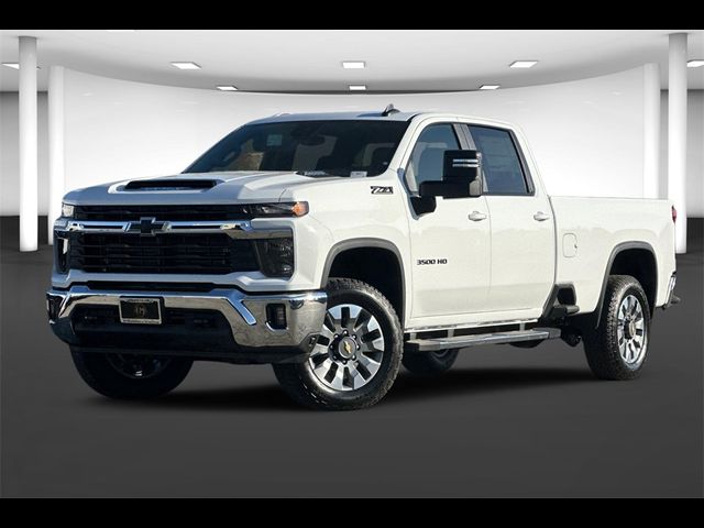 2025 Chevrolet Silverado 3500HD LT