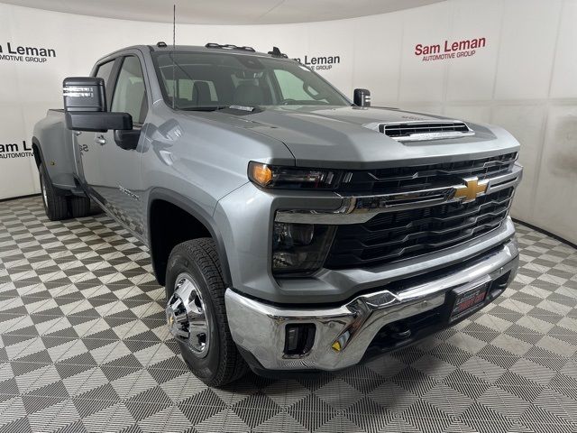 2025 Chevrolet Silverado 3500HD LT