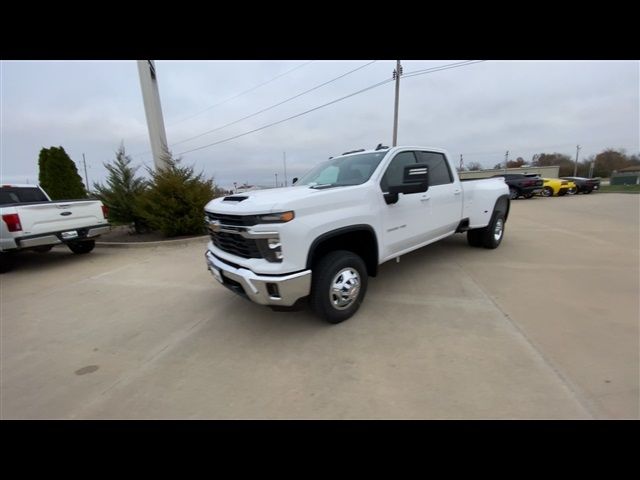 2025 Chevrolet Silverado 3500HD LT