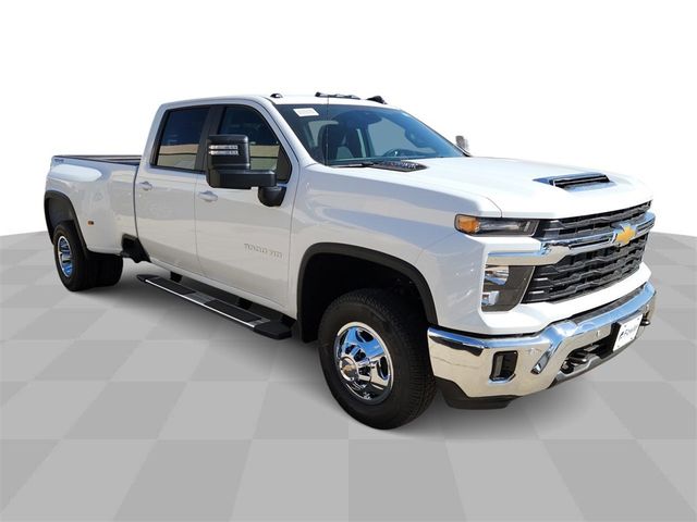 2025 Chevrolet Silverado 3500HD LT