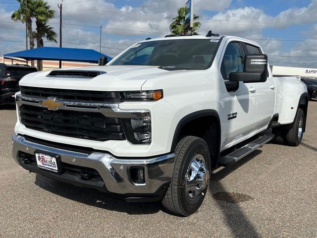 2025 Chevrolet Silverado 3500HD LT