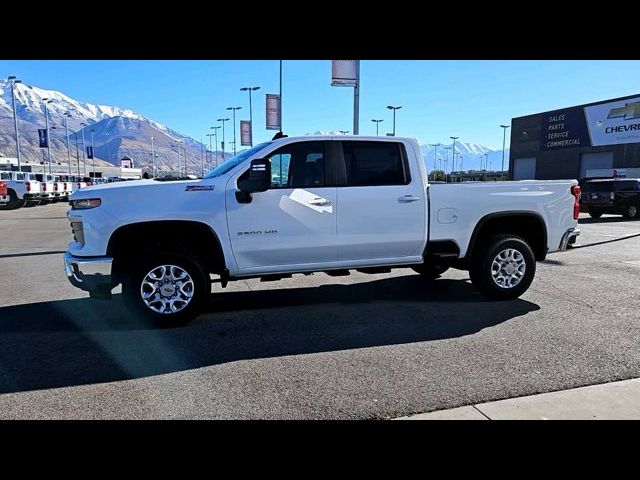 2025 Chevrolet Silverado 3500HD LT