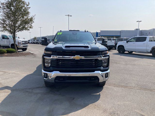 2025 Chevrolet Silverado 3500HD LT