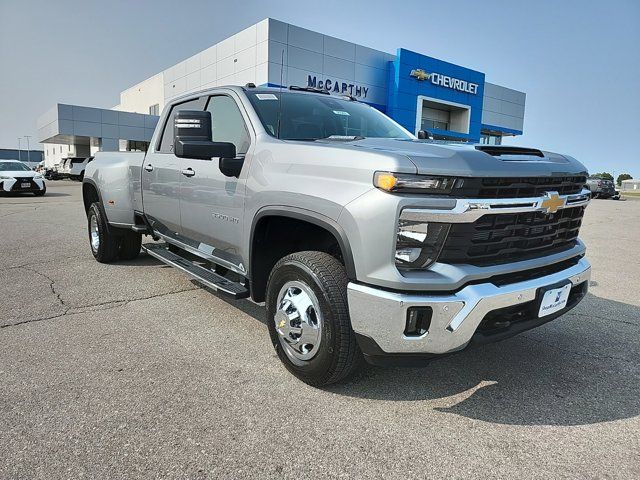 2025 Chevrolet Silverado 3500HD LT