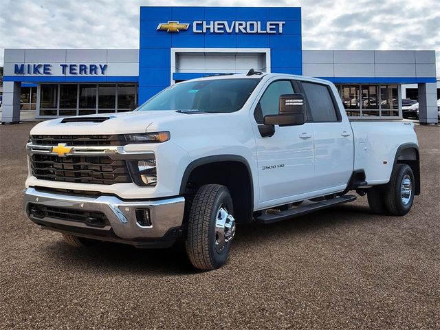 2025 Chevrolet Silverado 3500HD LT