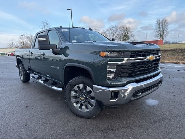 2025 Chevrolet Silverado 3500HD LT