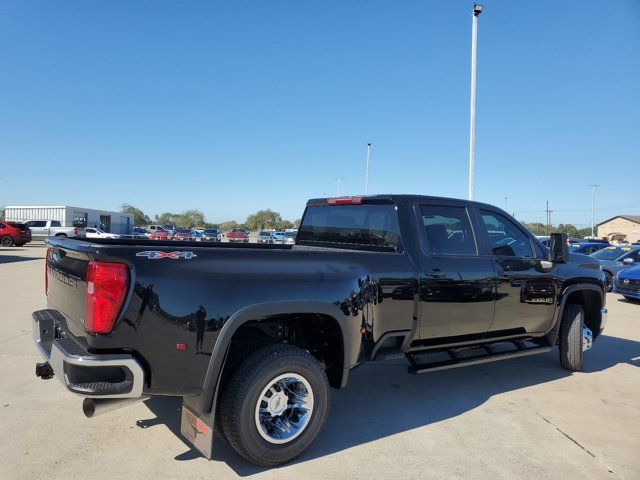 2025 Chevrolet Silverado 3500HD LT