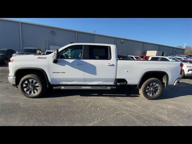 2025 Chevrolet Silverado 3500HD LT