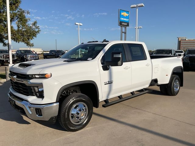 2025 Chevrolet Silverado 3500HD LT