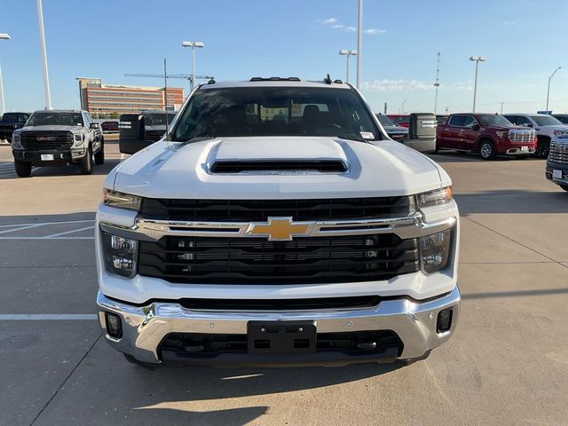 2025 Chevrolet Silverado 3500HD LT