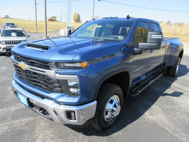 2025 Chevrolet Silverado 3500HD LT