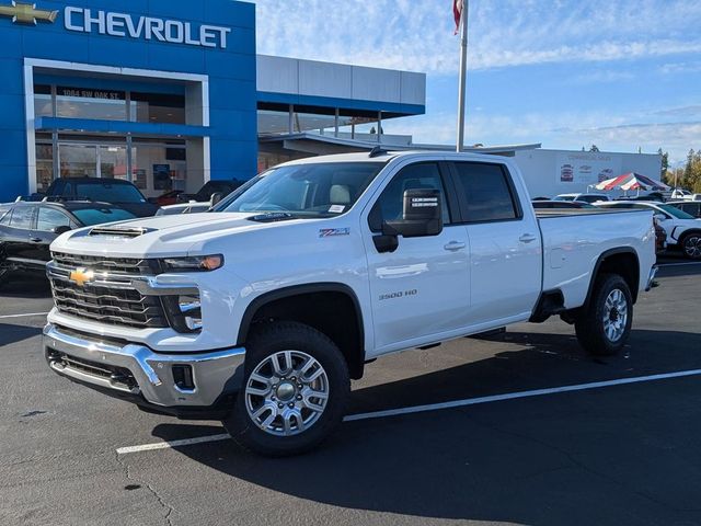 2025 Chevrolet Silverado 3500HD LT