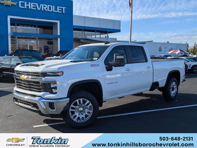 2025 Chevrolet Silverado 3500HD LT