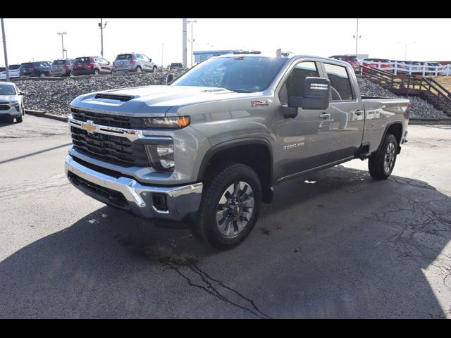 2025 Chevrolet Silverado 3500HD LT