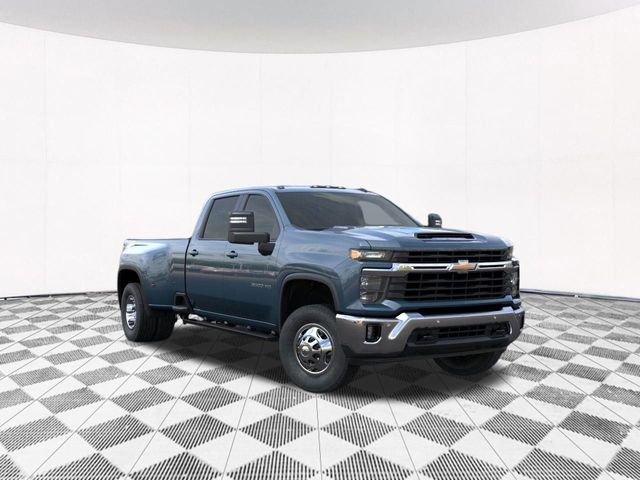 2025 Chevrolet Silverado 3500HD LT