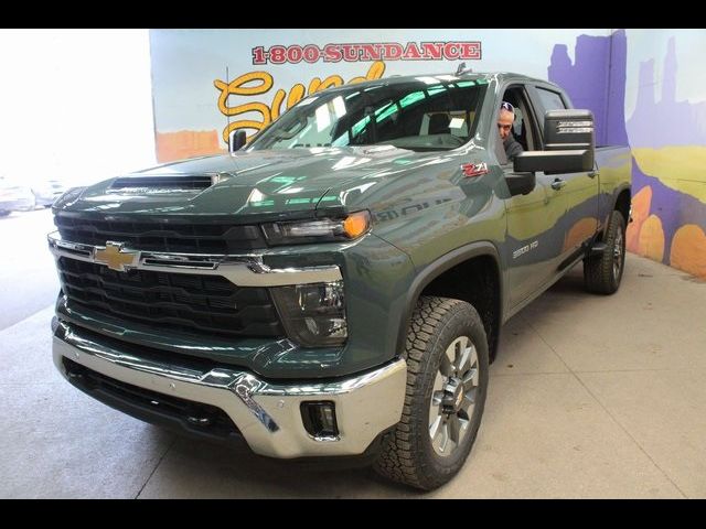 2025 Chevrolet Silverado 3500HD LT