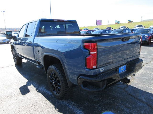 2025 Chevrolet Silverado 3500HD LT