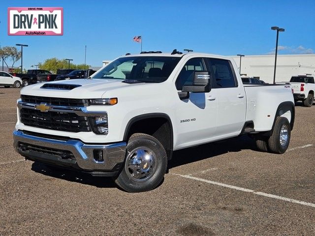 2025 Chevrolet Silverado 3500HD LT