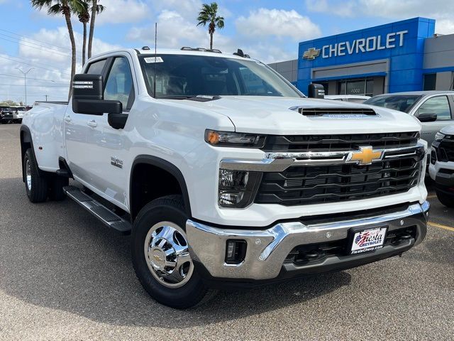 2025 Chevrolet Silverado 3500HD LT