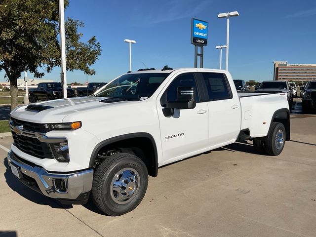 2025 Chevrolet Silverado 3500HD LT