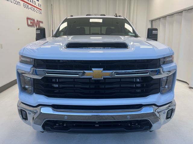 2025 Chevrolet Silverado 3500HD LT