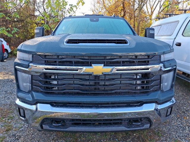 2025 Chevrolet Silverado 3500HD LT