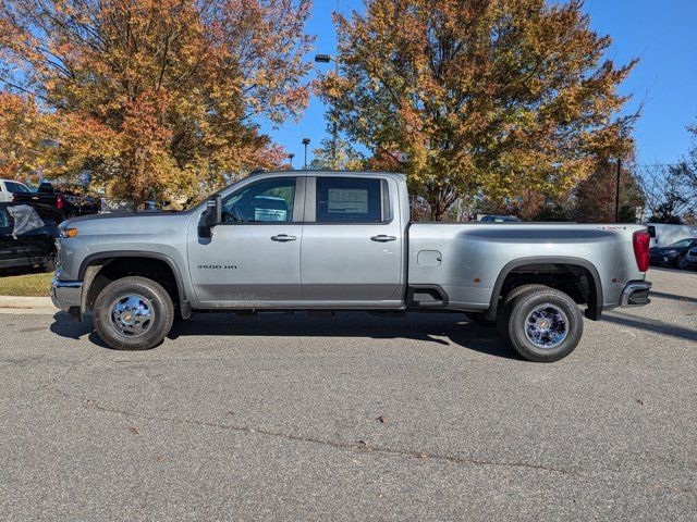 2025 Chevrolet Silverado 3500HD LT