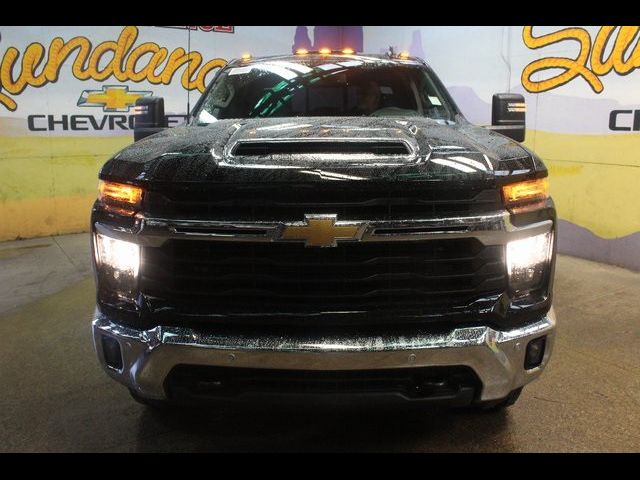 2025 Chevrolet Silverado 3500HD LT