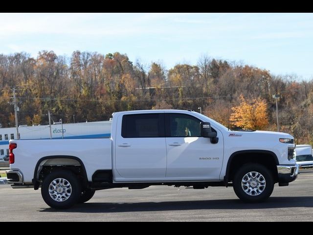 2025 Chevrolet Silverado 3500HD LT