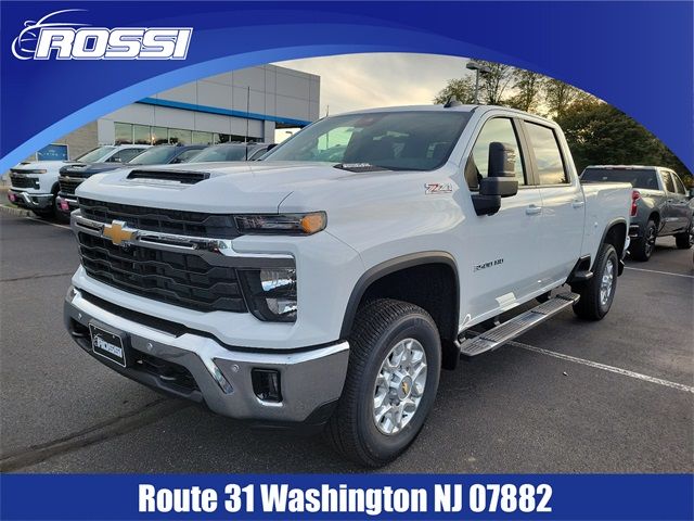 2025 Chevrolet Silverado 3500HD LT