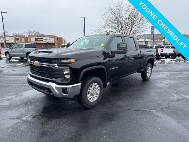 2025 Chevrolet Silverado 3500HD LT