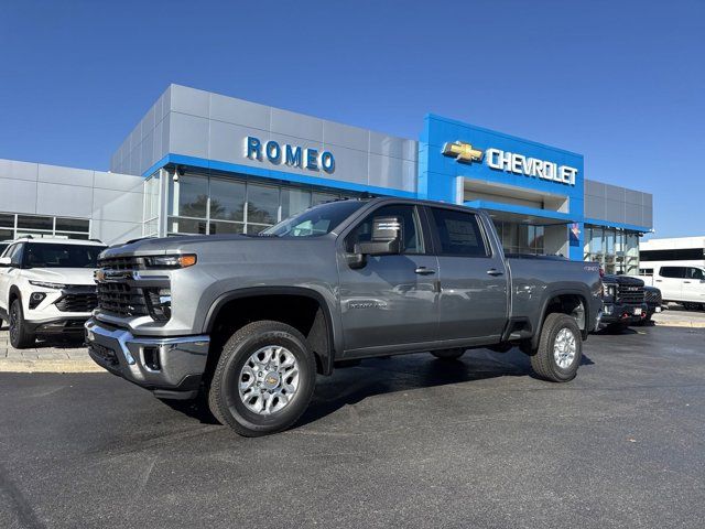 2025 Chevrolet Silverado 3500HD LT