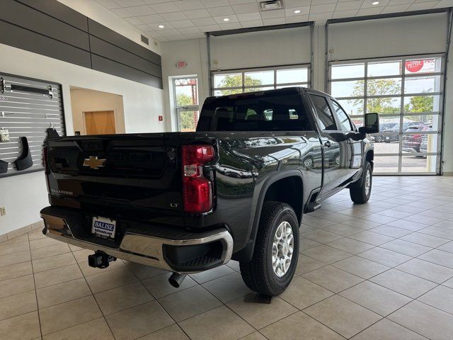 2025 Chevrolet Silverado 3500HD LT