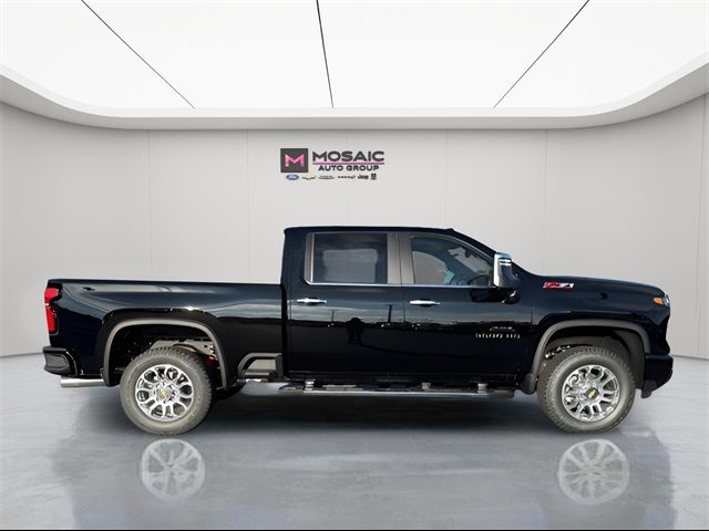 2025 Chevrolet Silverado 3500HD LT