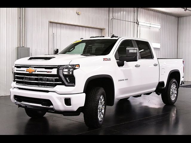 2025 Chevrolet Silverado 3500HD LT