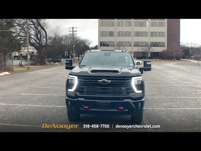 2025 Chevrolet Silverado 3500HD LT