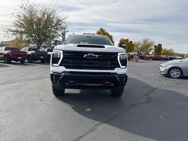 2025 Chevrolet Silverado 3500HD LT